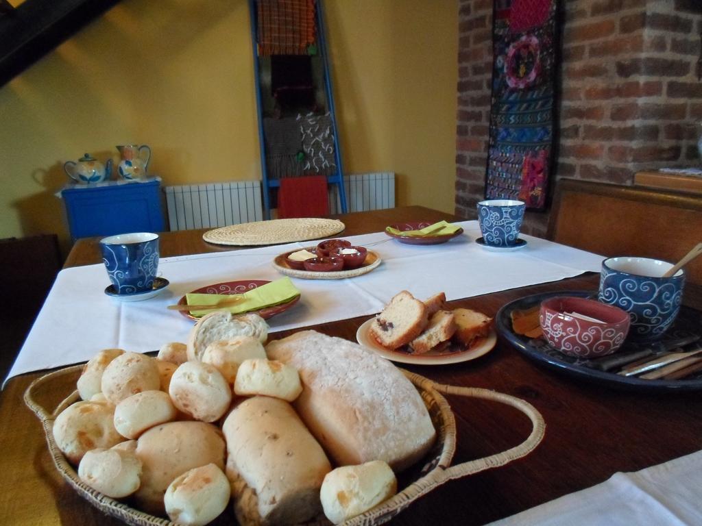 La Demorada Bed and Breakfast San Antonio de Areco Exteriör bild