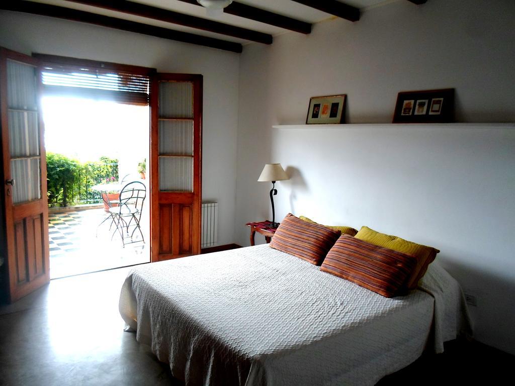 La Demorada Bed and Breakfast San Antonio de Areco Exteriör bild